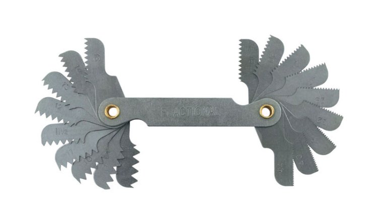 (image for) High Carbon Steel SAE Thread Pitch Gauge 18 Leaf 1